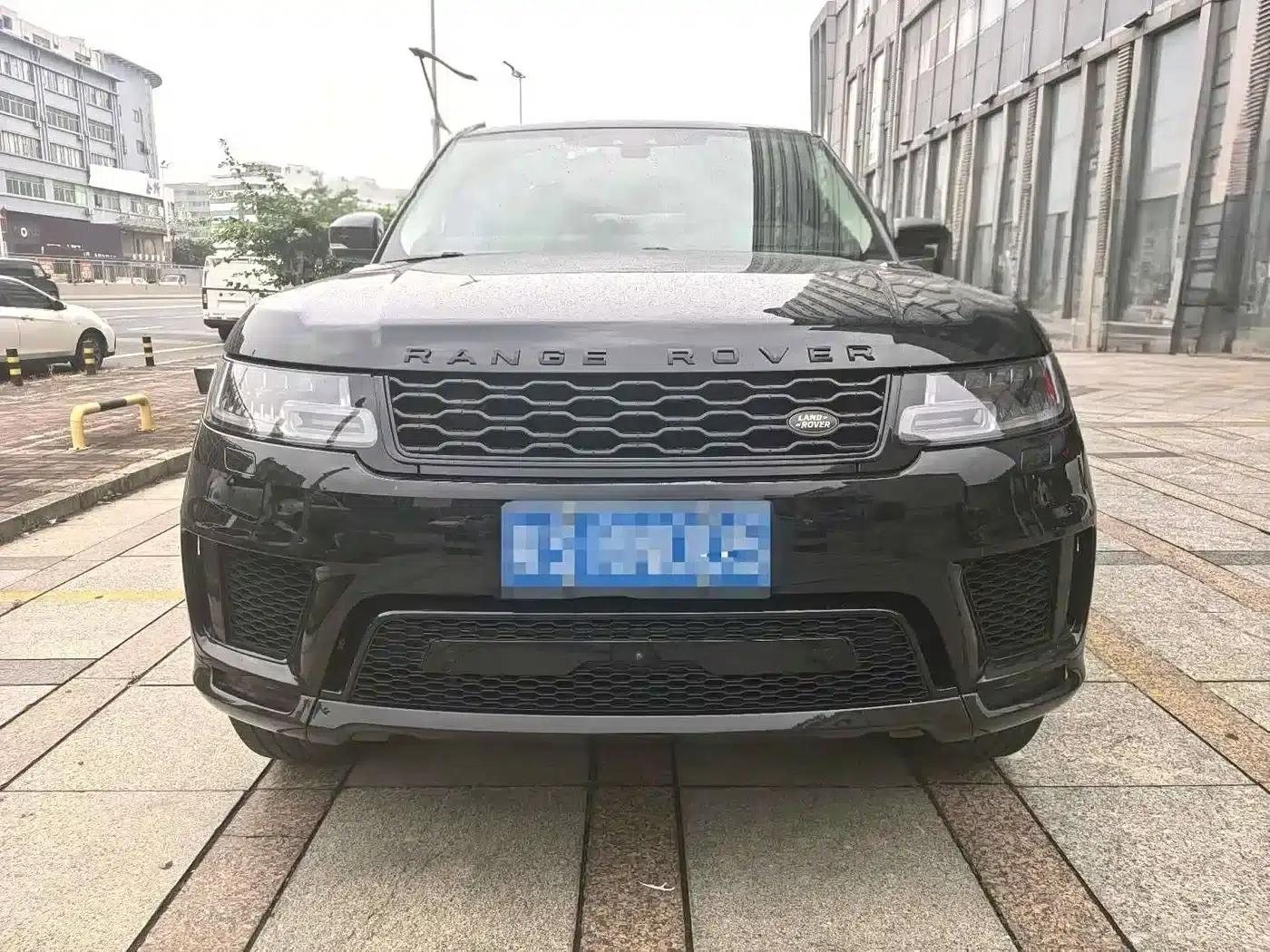 Range Rover Sport 2021 3.0 L6 Black Edition — миниатюра 2