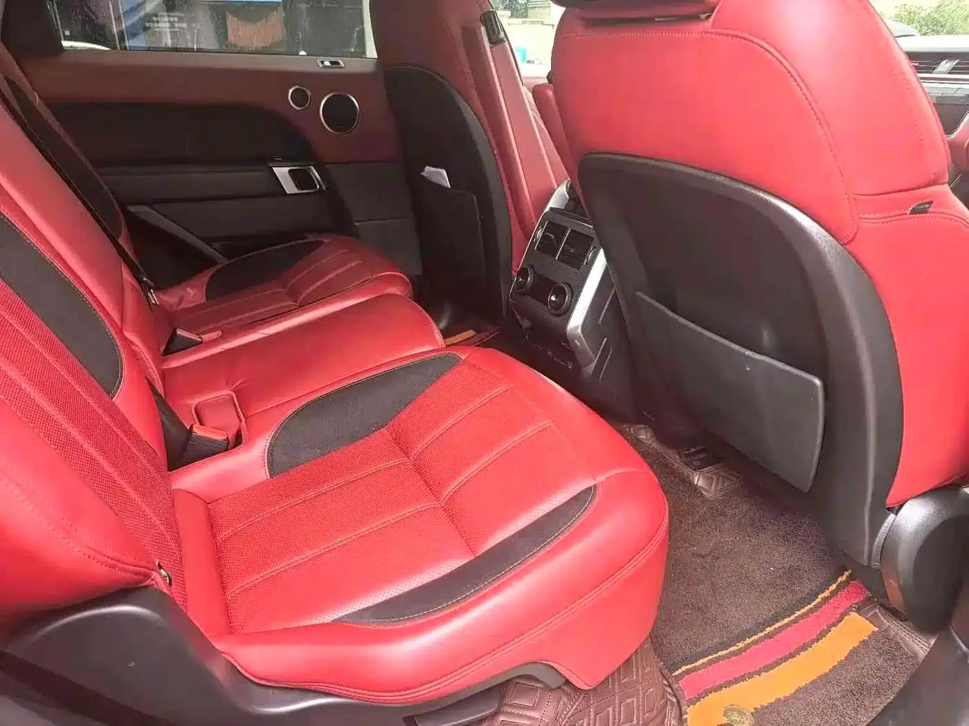 Range Rover Sport 2021 3.0 L6 Black Edition — миниатюра 14