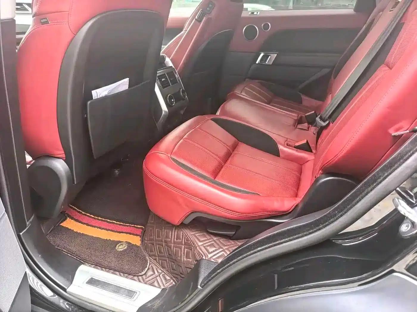 Range Rover Sport 2021 3.0 L6 Black Edition — миниатюра 5