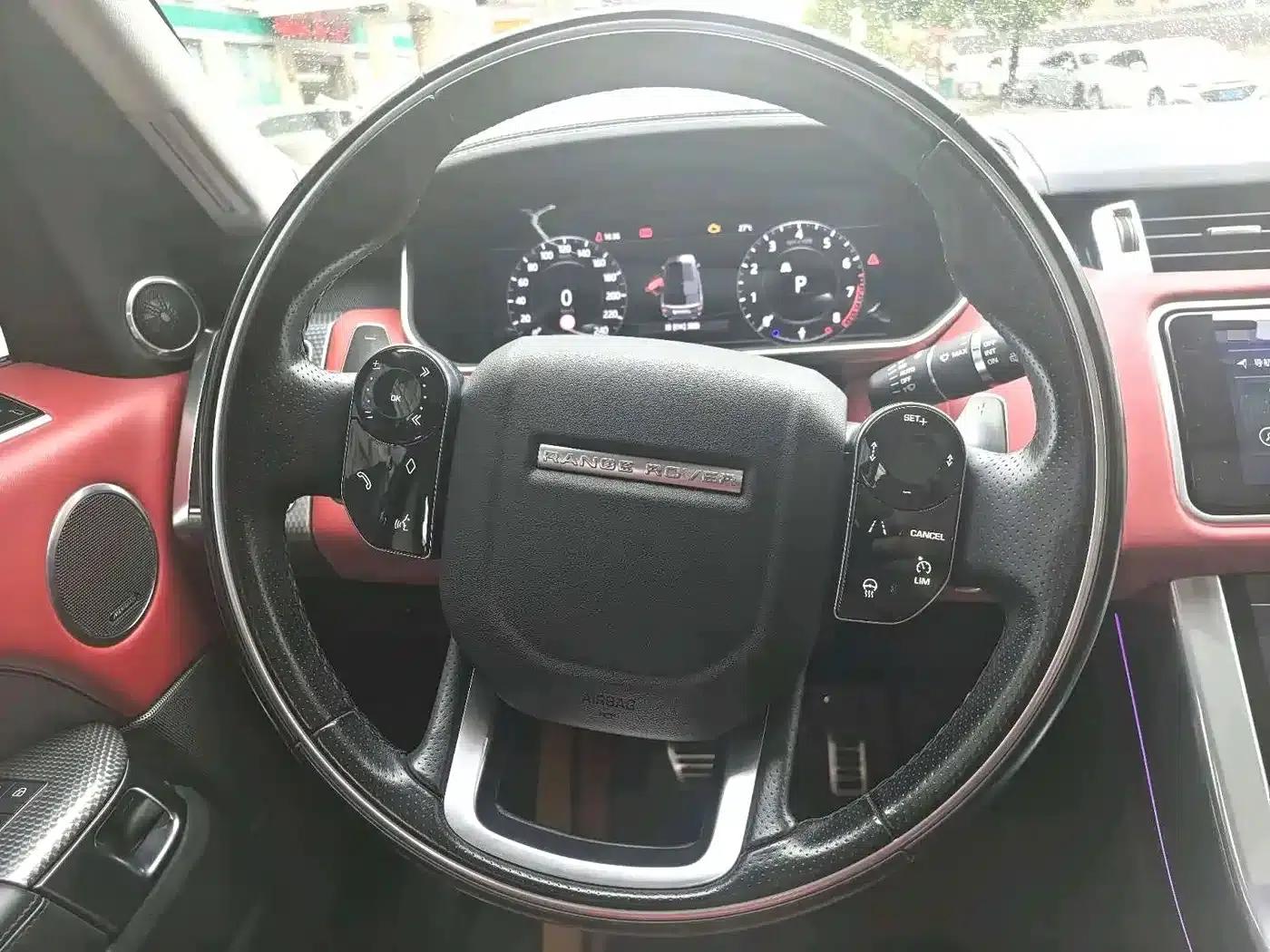 Range Rover Sport 2021 3.0 L6 Black Edition — миниатюра 7