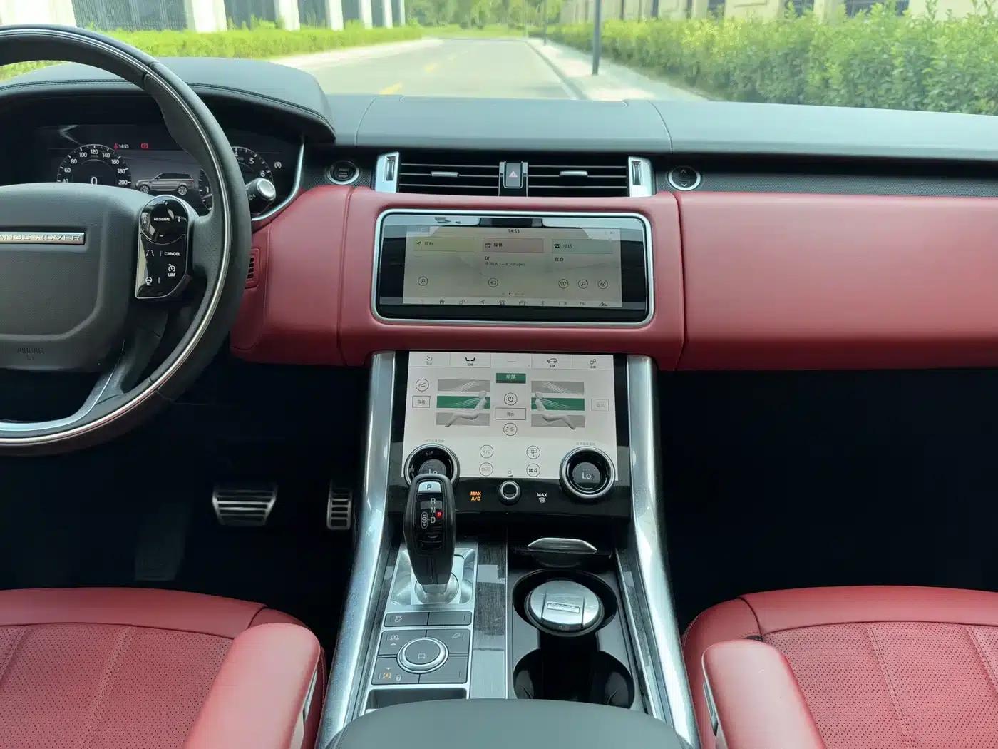 Range Rover Sport 2022 3.0 L6 Black Edition — миниатюра 14