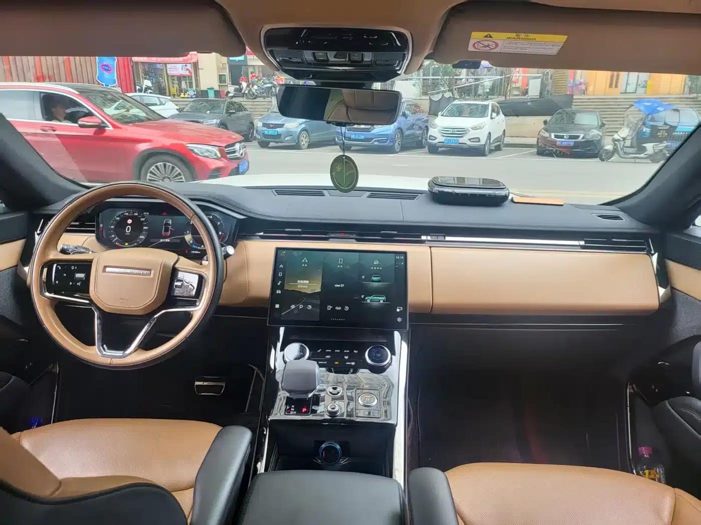 2023 Range Rover Sport 400PS Dynamic SE — миниатюра 6
