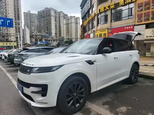 2023 Range Rover Sport 400PS Dynamic SE