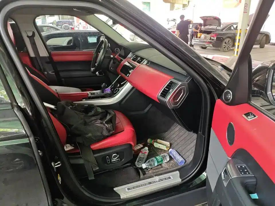 Range Rover Sport 2021 3.0 L6 Black Edition — миниатюра 12