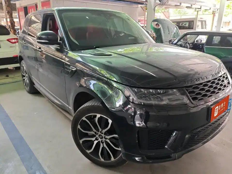 Range Rover Sport 2021 3.0 L6 Black Edition — миниатюра 5