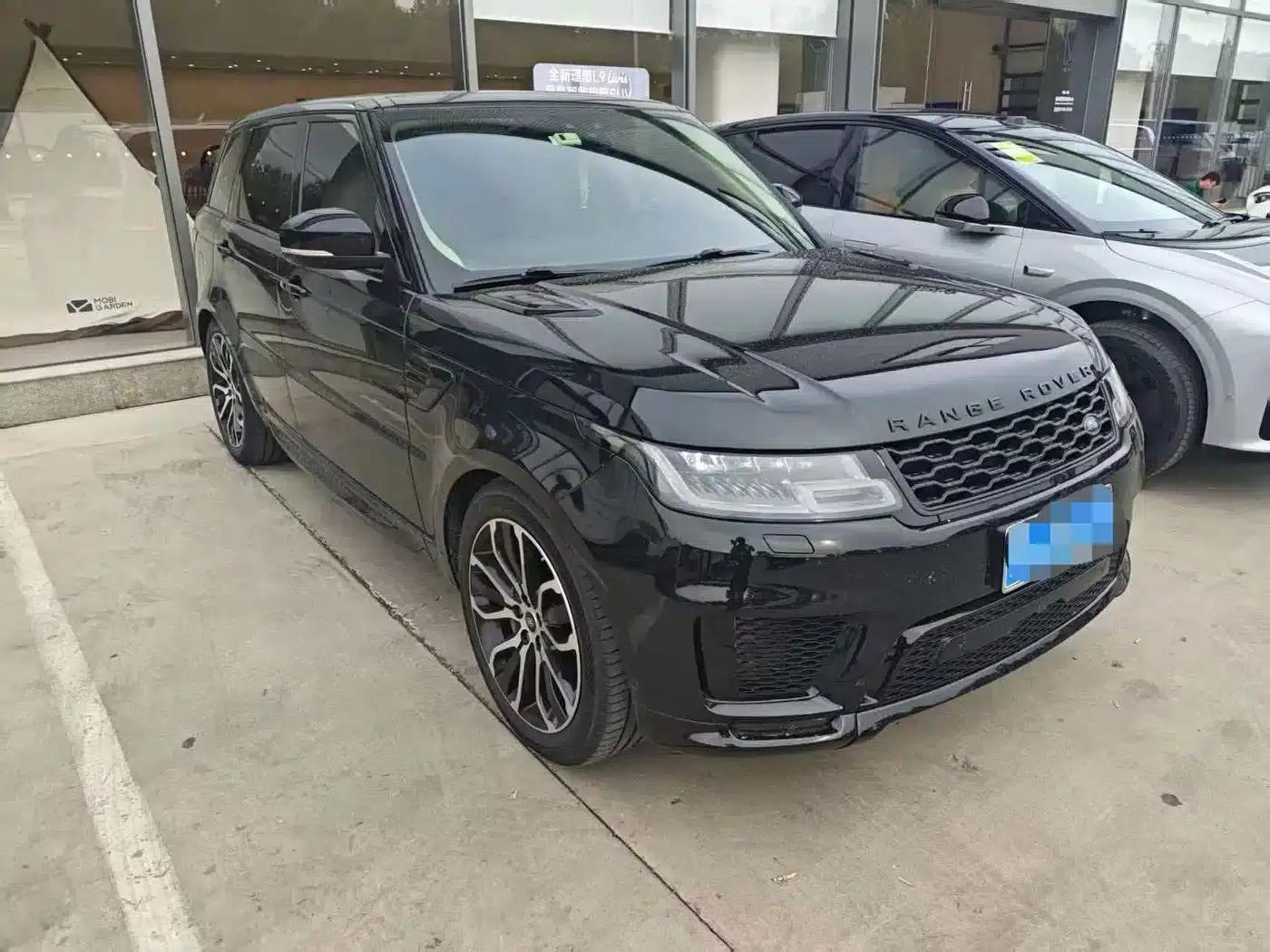 Range Rover Sport 2021 3.0 L6 Black Edition — миниатюра 2