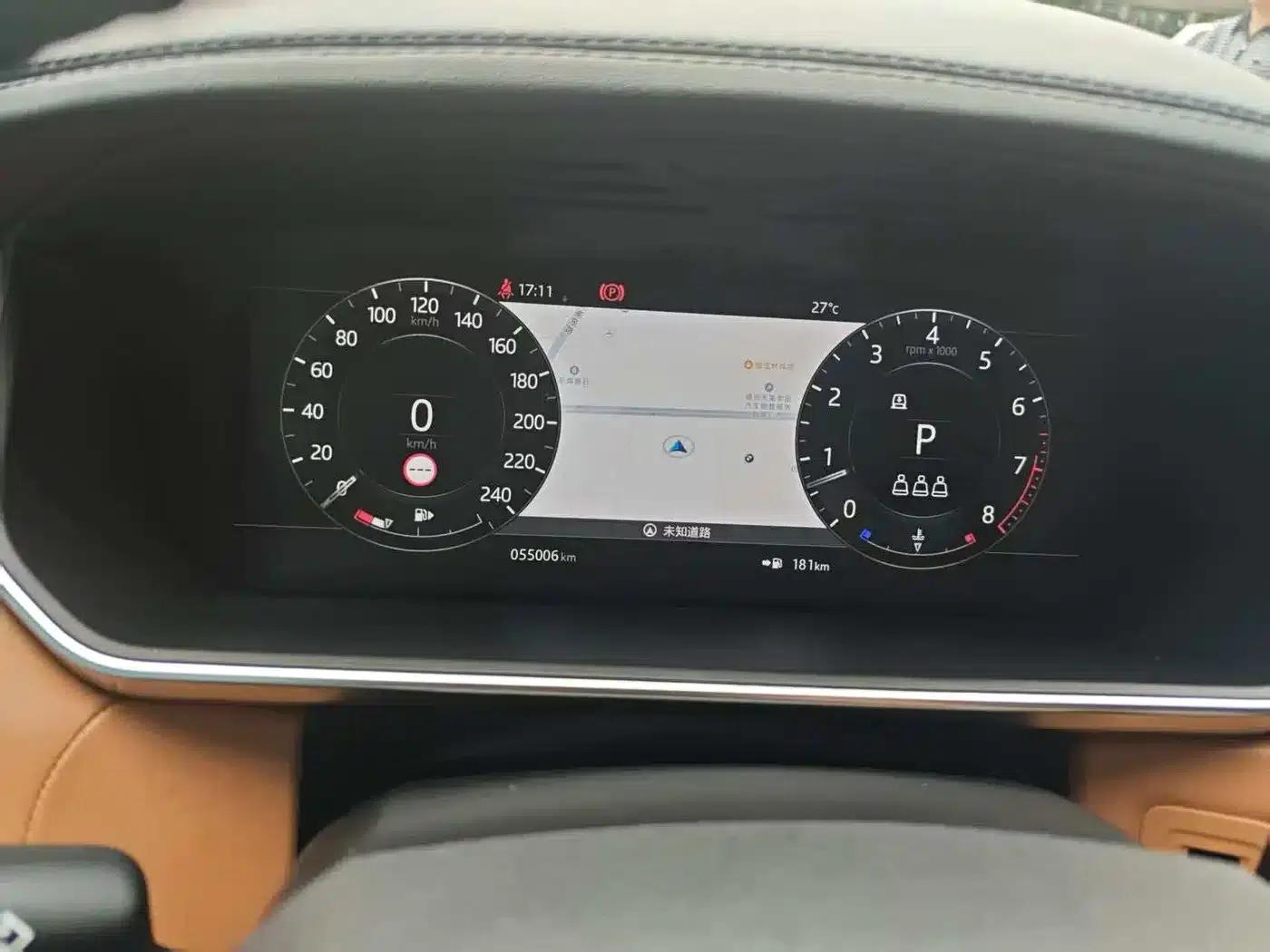 Range Rover Sport 2021 3.0 L6 Black Edition — миниатюра 7