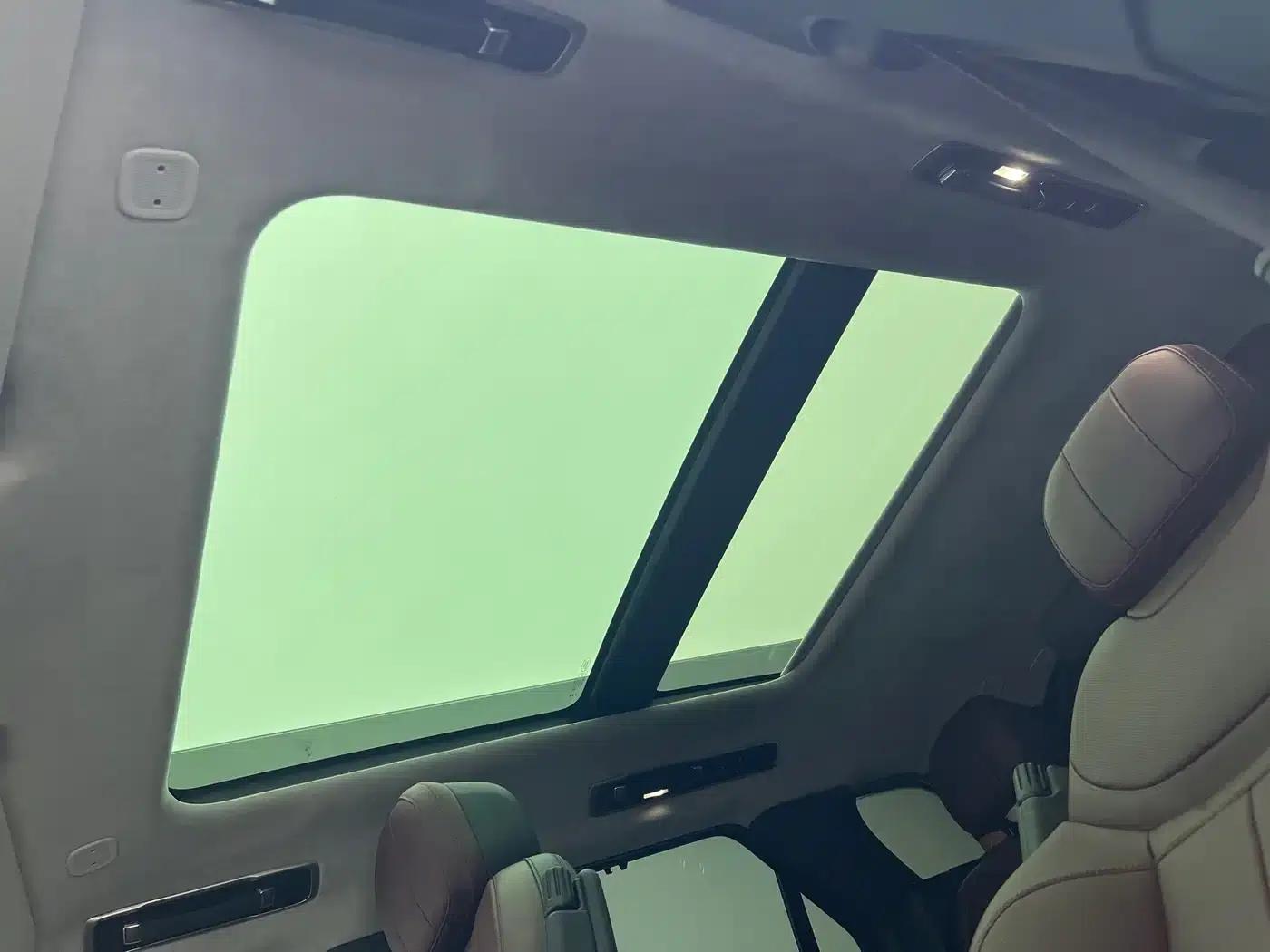 Range Rover Sport 2024 400PS Classic Edition — миниатюра 14