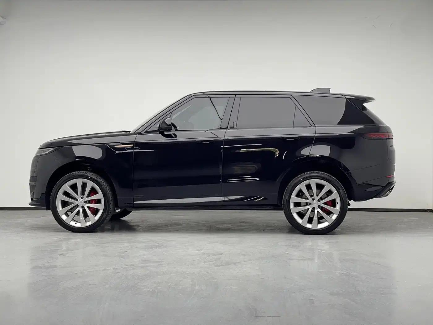 Range Rover Sport 2024 400PS Classic Edition — миниатюра 19