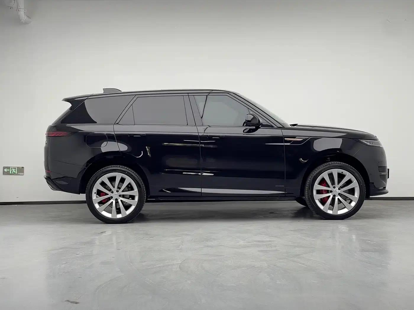 Range Rover Sport 2024 400PS Classic Edition — миниатюра 20