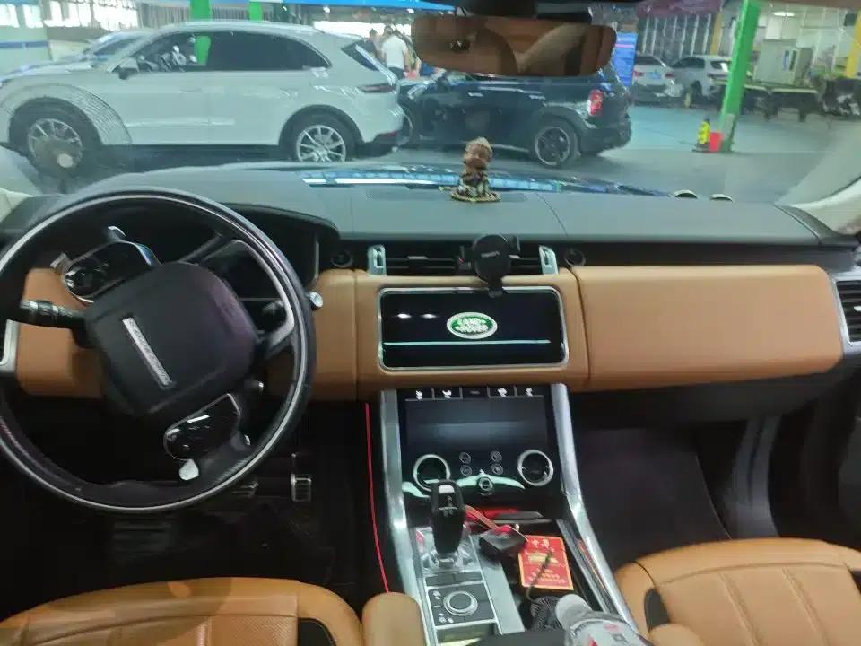 Range Rover Sport 2019 3.0 L6 HSE Dynamic — миниатюра 3