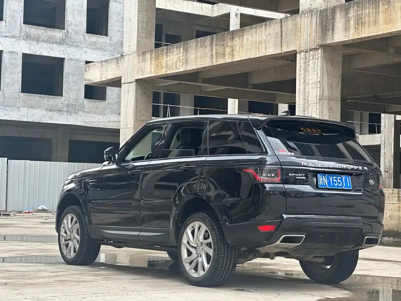 Range Rover Sport 2019 3.0 SC V6 Special Edition — миниатюра 7