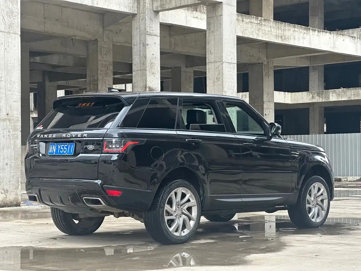 Range Rover Sport 2019 3.0 SC V6 Special Edition — миниатюра 9