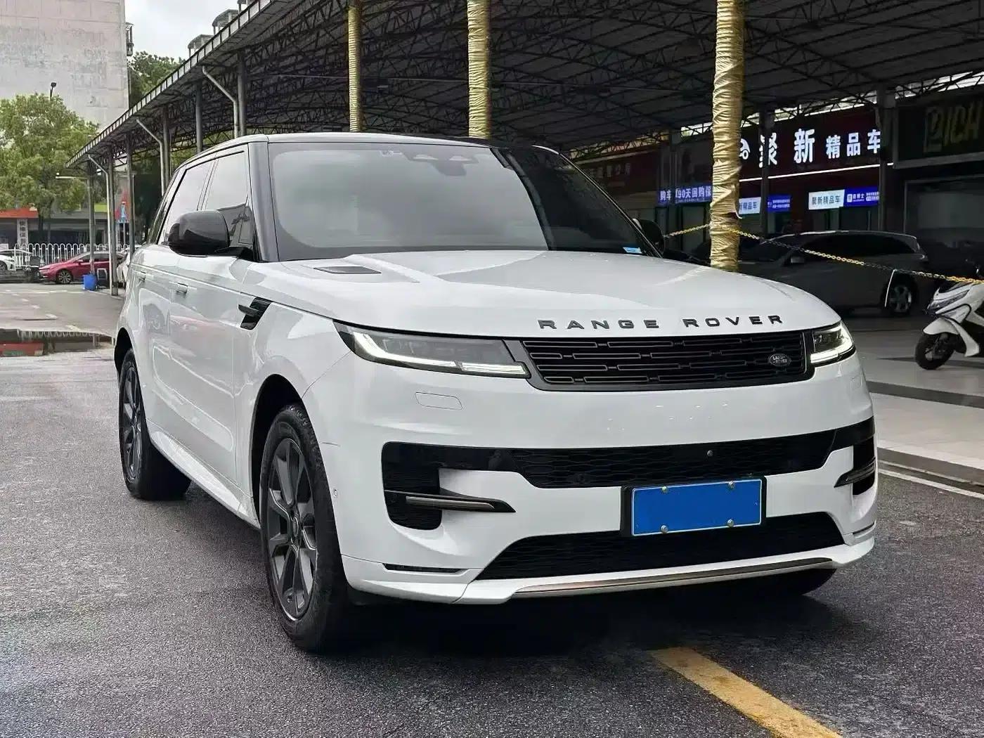 Range Rover Sport 2024 400PS Dynamic SE — миниатюра 1