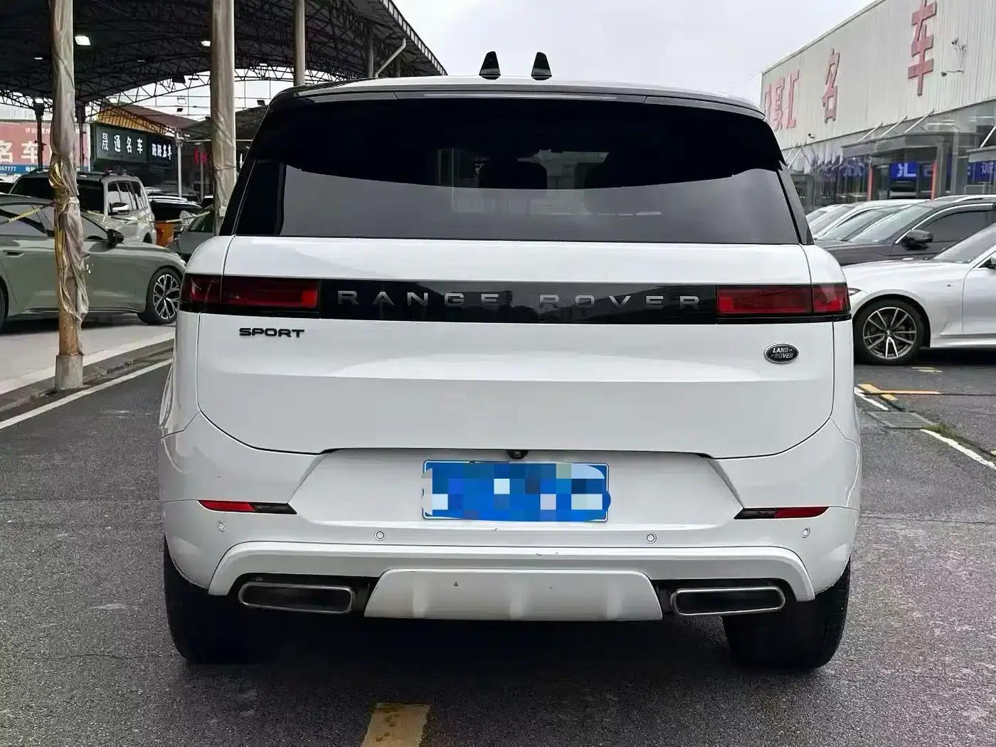 Range Rover Sport 2024 400PS Dynamic SE — миниатюра 5