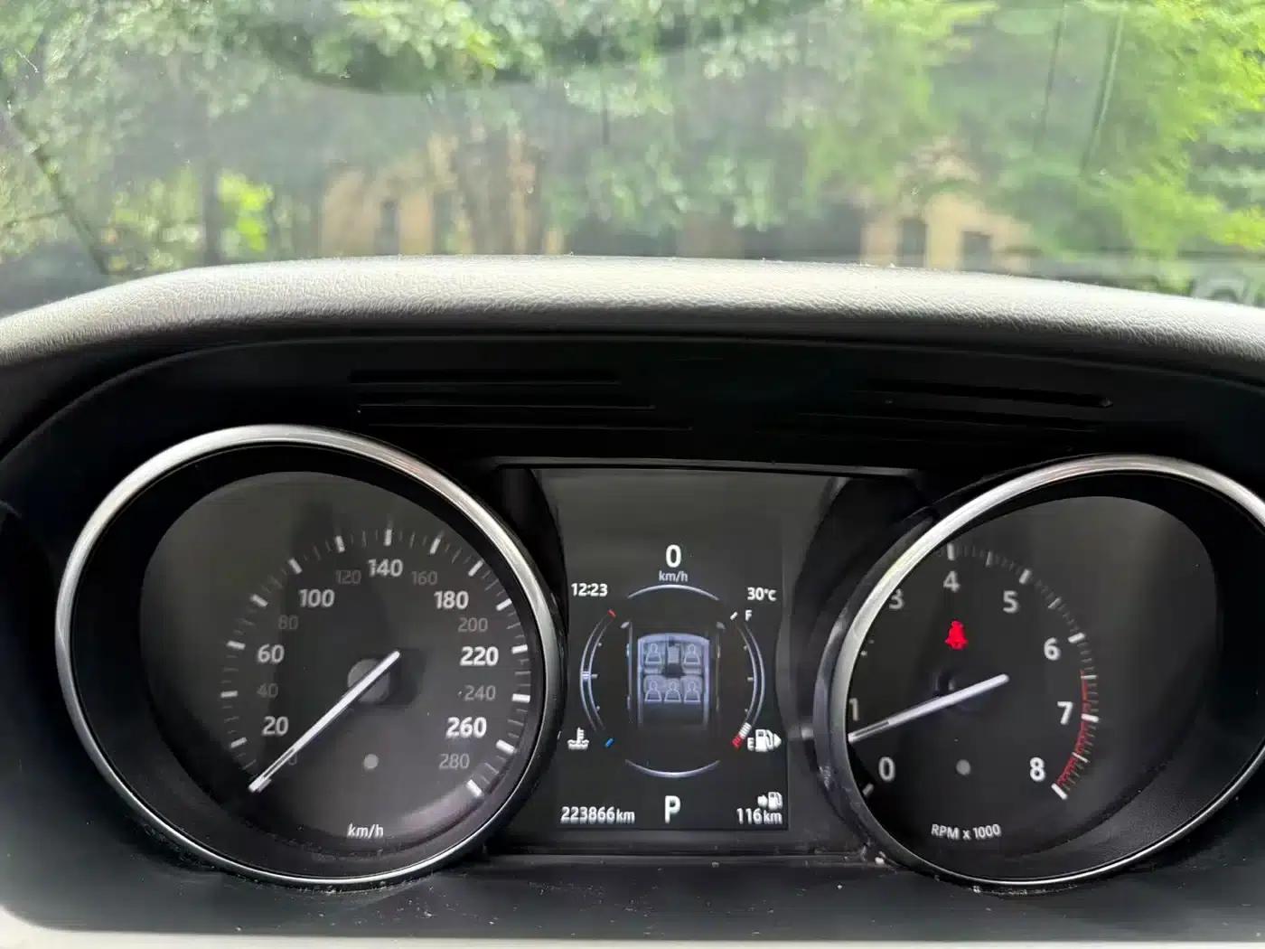 Range Rover Sport 2016 3.0 SC V6 SE — миниатюра 9