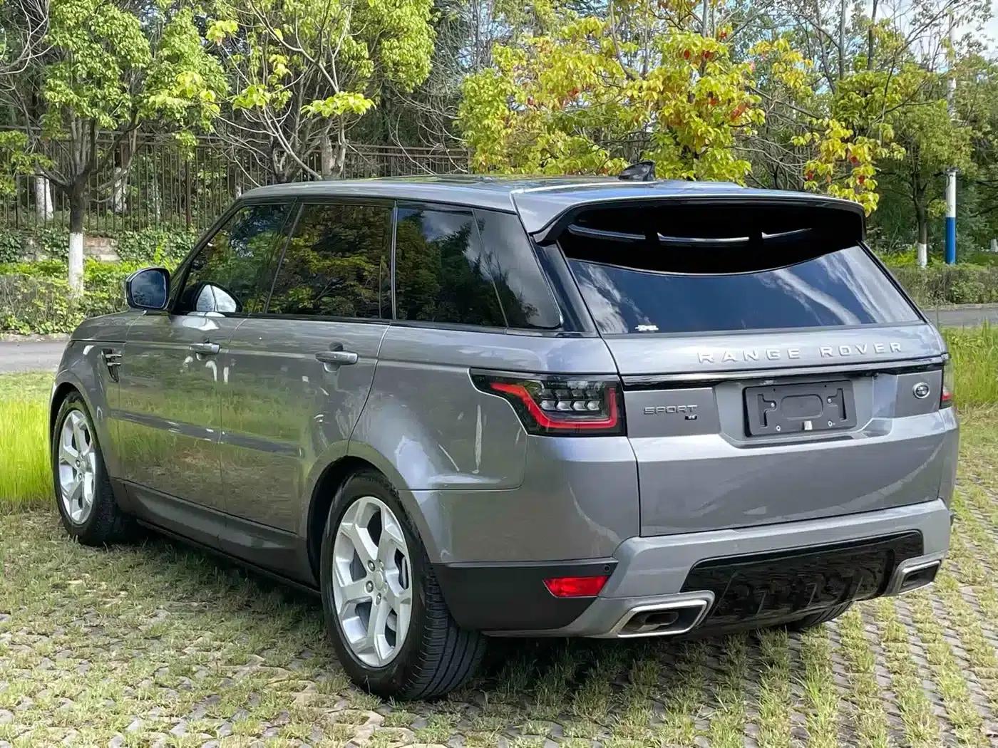 Range Rover Sport 2021 3.0 L6 SE — миниатюра 6