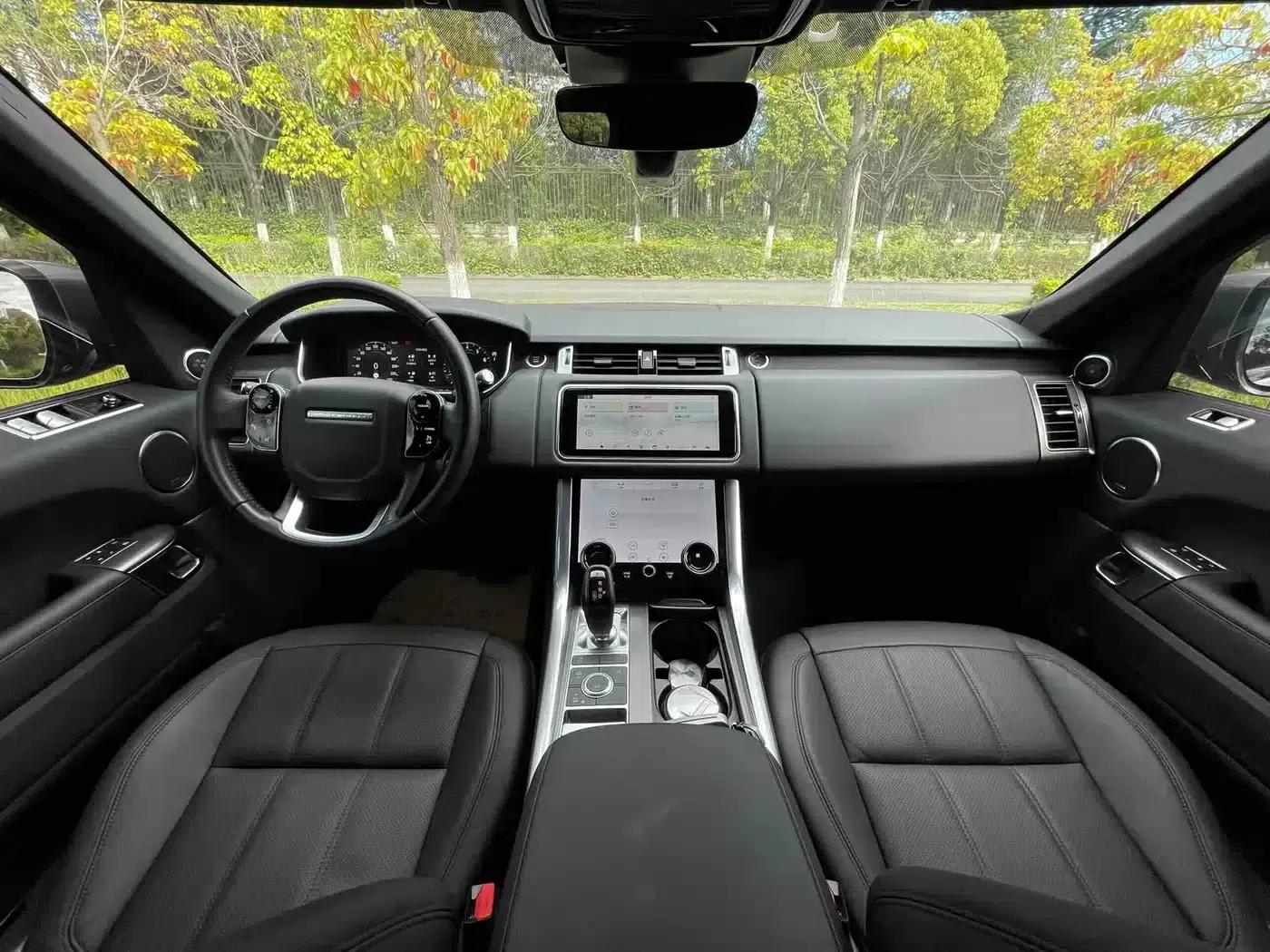 Range Rover Sport 2021 3.0 L6 SE — миниатюра 8