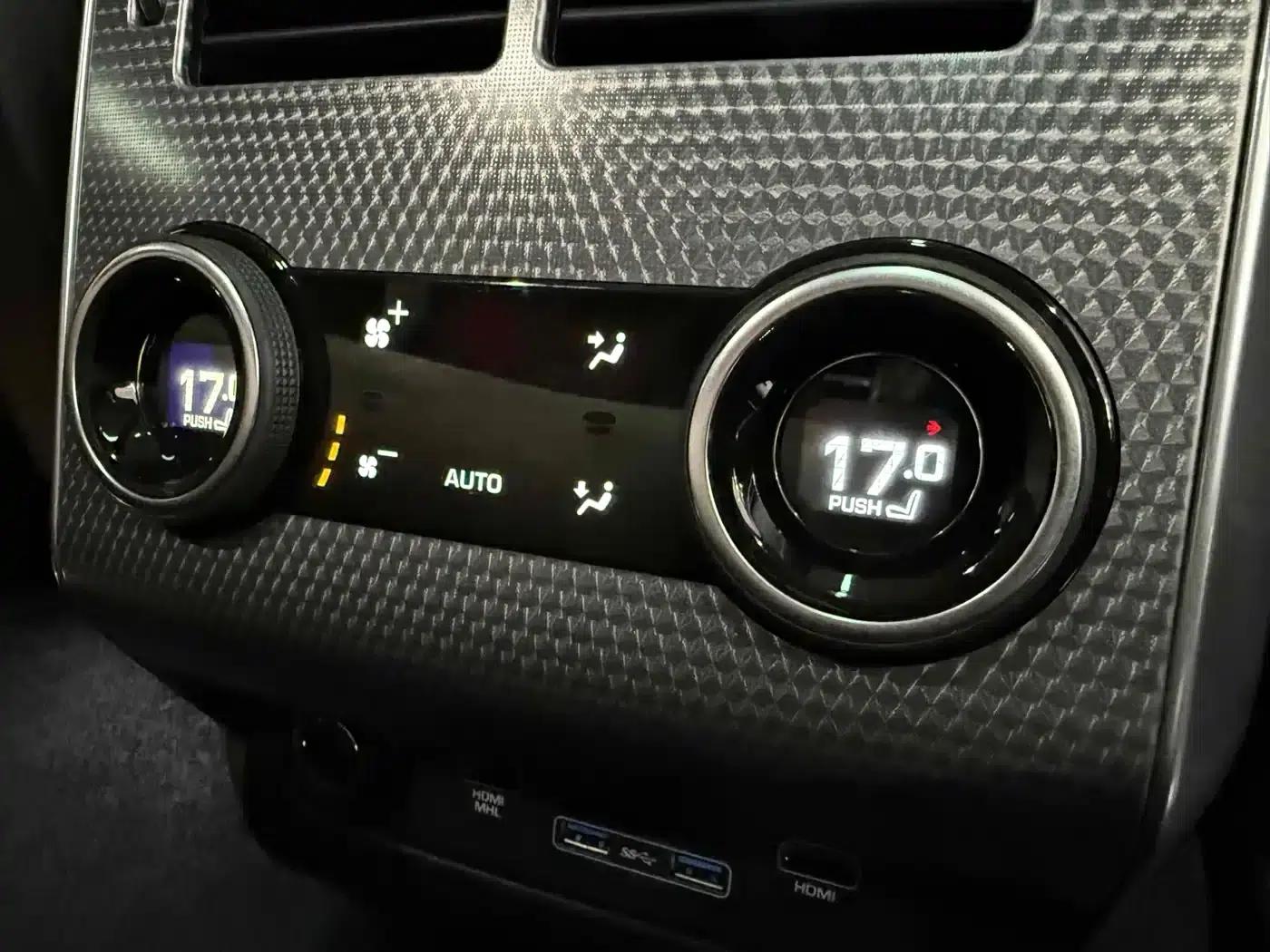 Range Rover Sport 2021 3.0 L6 Black Edition — миниатюра 21