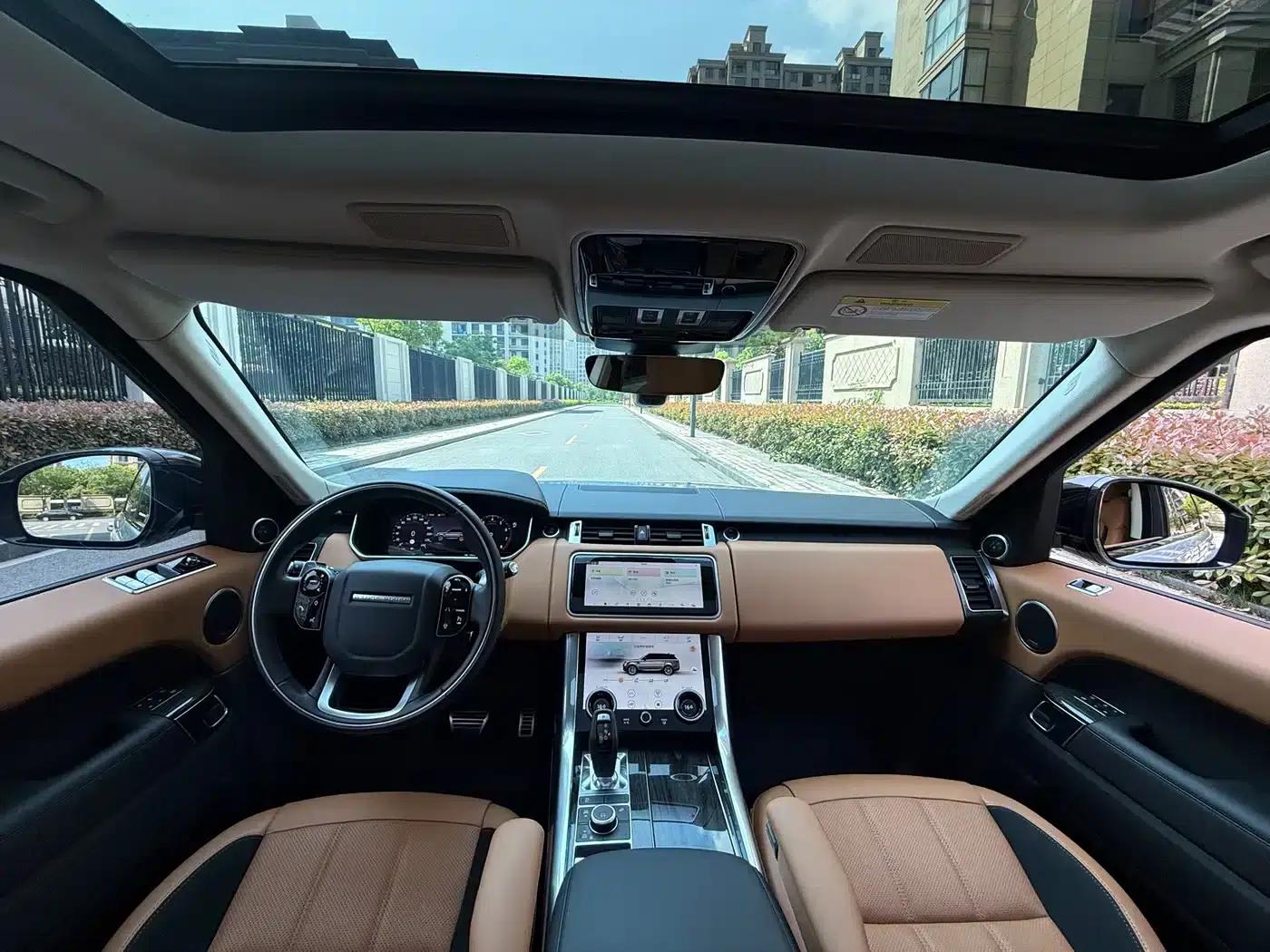 Range Rover Sport 2021 3.0 L6 Black Edition — миниатюра 14
