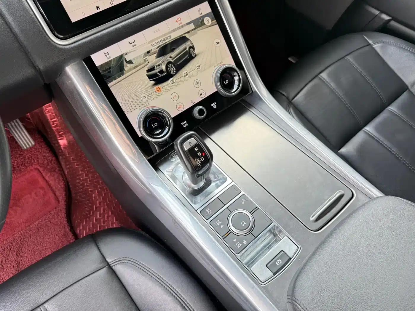Range Rover Sport 2018 3.0T Diesel — миниатюра 12