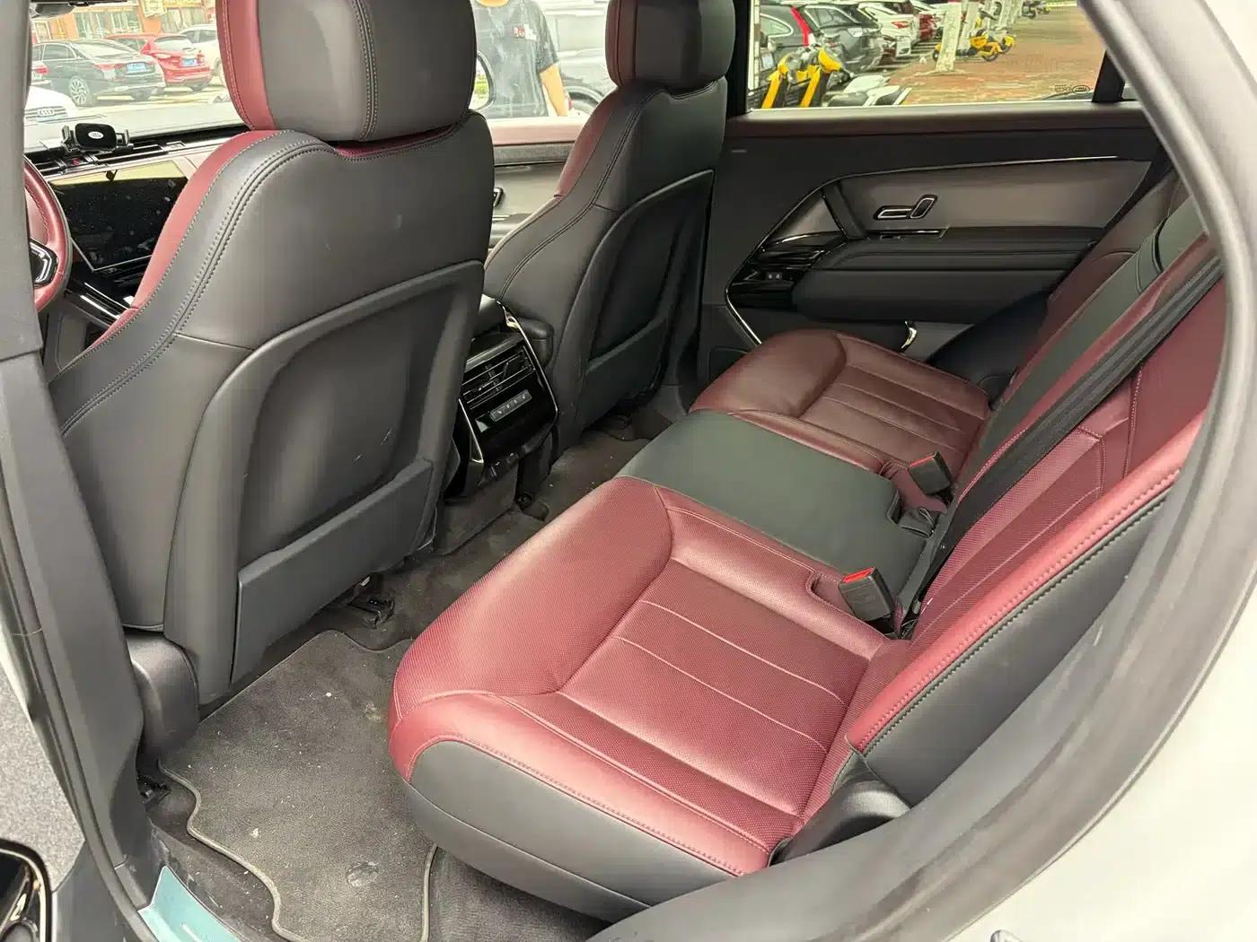 Range Rover Sport 2025 400PS Dynamic SE — миниатюра 5