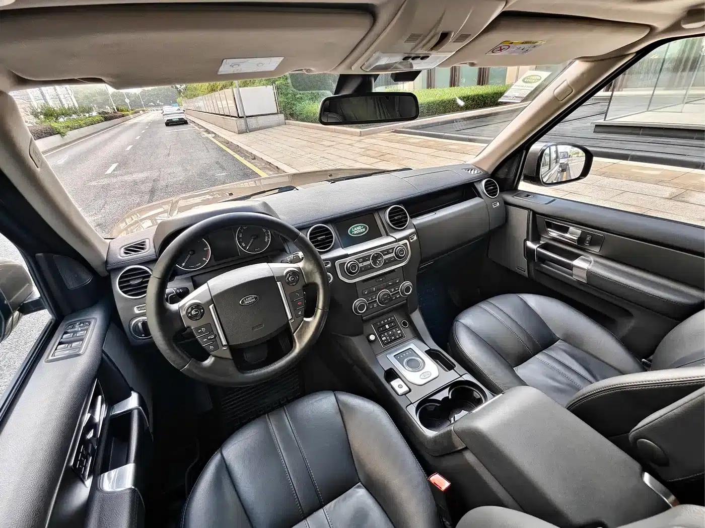Discovery 2015 3.0 SDV6 HSE Diesel — миниатюра 15