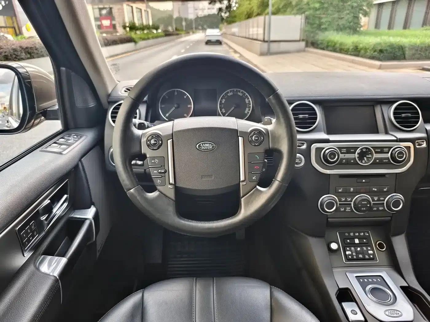 Discovery 2015 3.0 SDV6 HSE Diesel — миниатюра 16