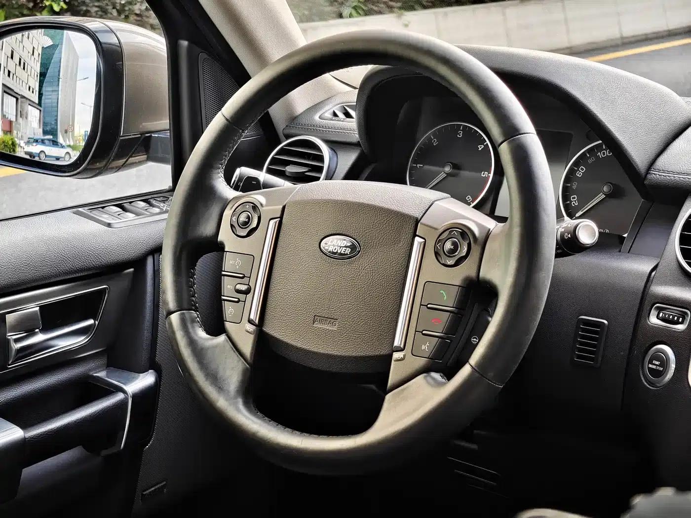 Discovery 2015 3.0 SDV6 HSE Diesel — миниатюра 17