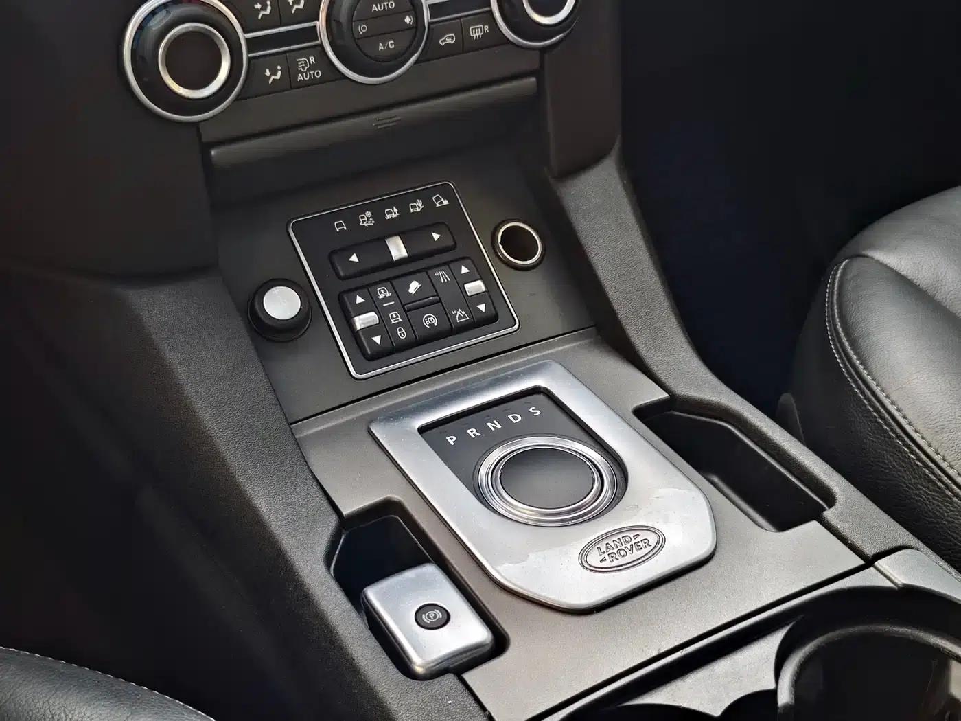 Discovery 2015 3.0 SDV6 HSE Diesel — миниатюра 18