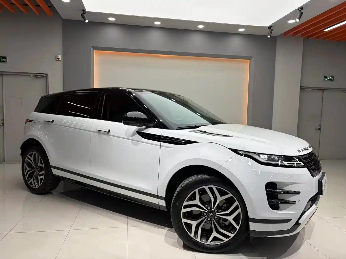 2024 Range Rover Evoque L SE Luxury Edition — миниатюра 3