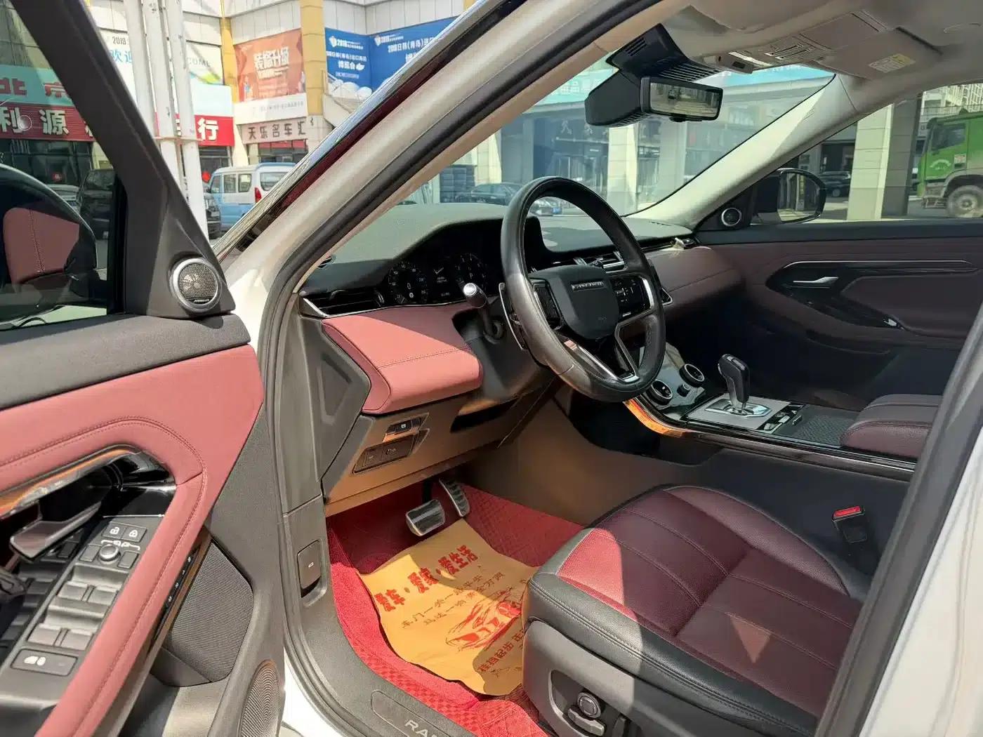 Range Rover Evoque 2023 Model, Evoque L 249PS Luxury Edition — миниатюра 7