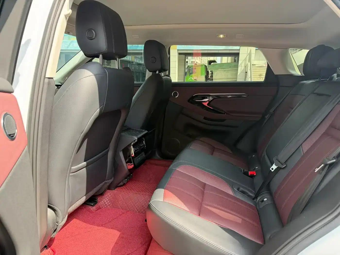 Range Rover Evoque 2023 Model, Evoque L 249PS Luxury Edition — миниатюра 8