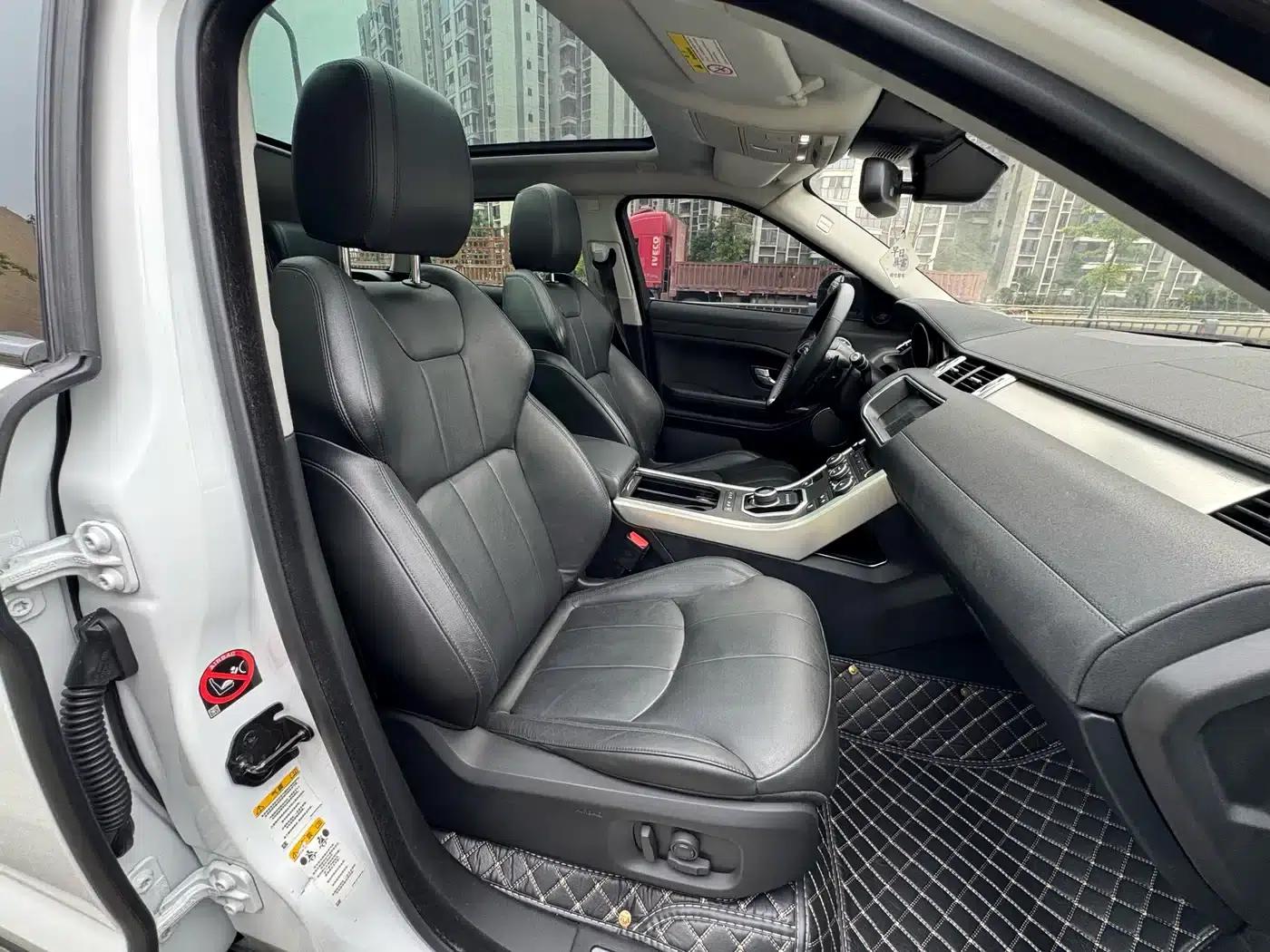Range Rover Evoque 2018 240PS SE Smart Edition — миниатюра 11