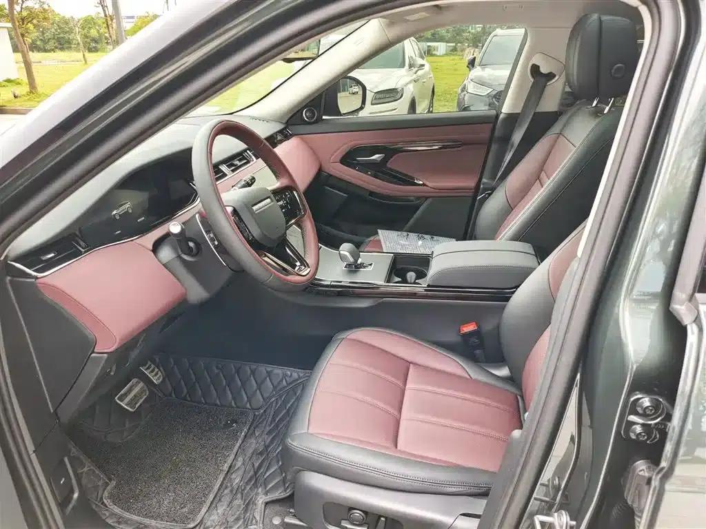 2024 Range Rover Evoque L SE Luxury Edition — миниатюра 3