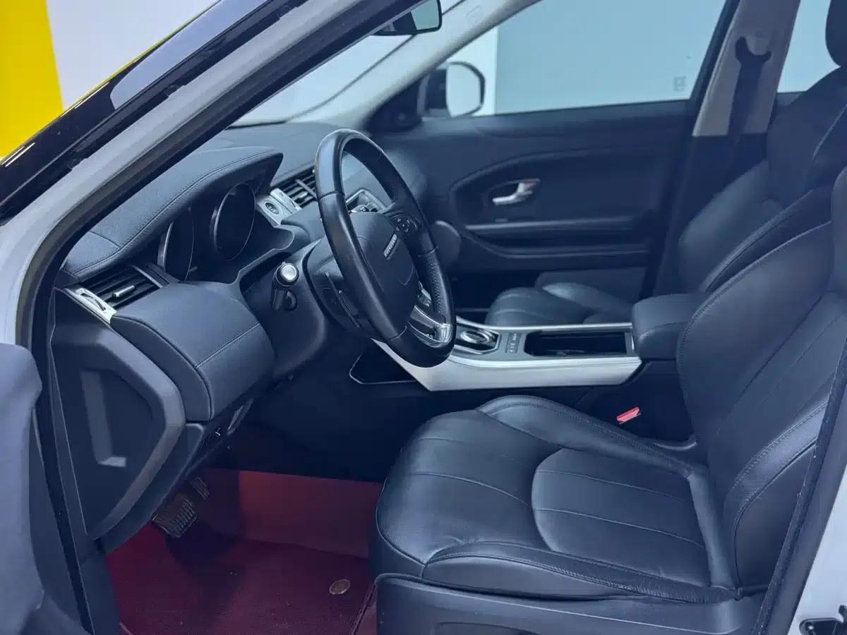 Range Rover Evoque 2018 200PS Pure New Style Edition — миниатюра 5