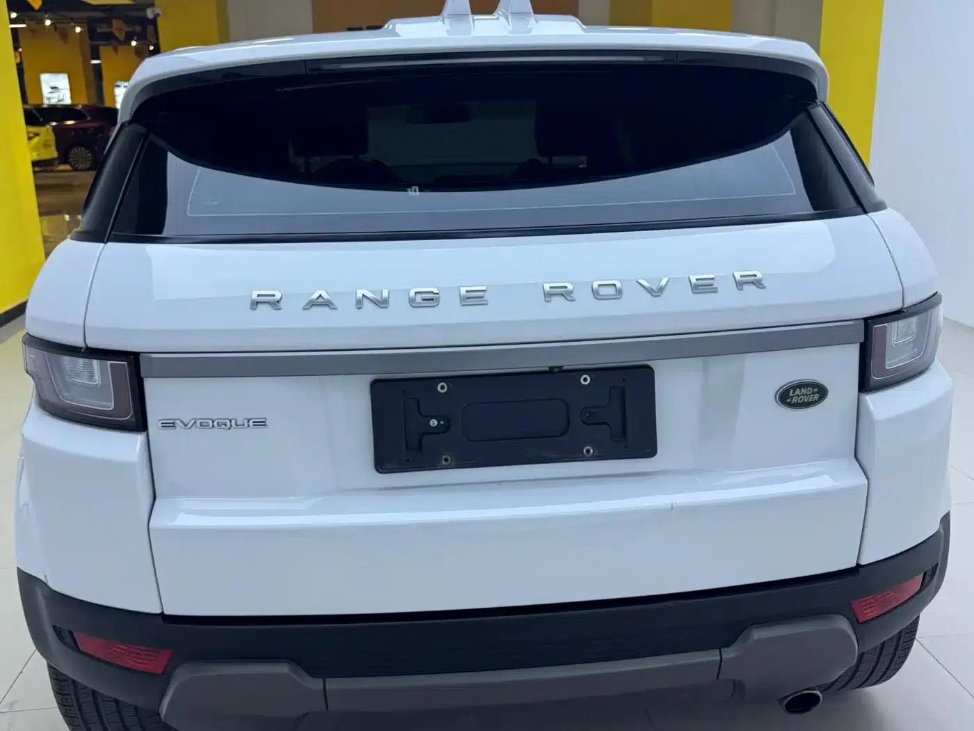 Range Rover Evoque 2018 200PS Pure New Style Edition — миниатюра 8