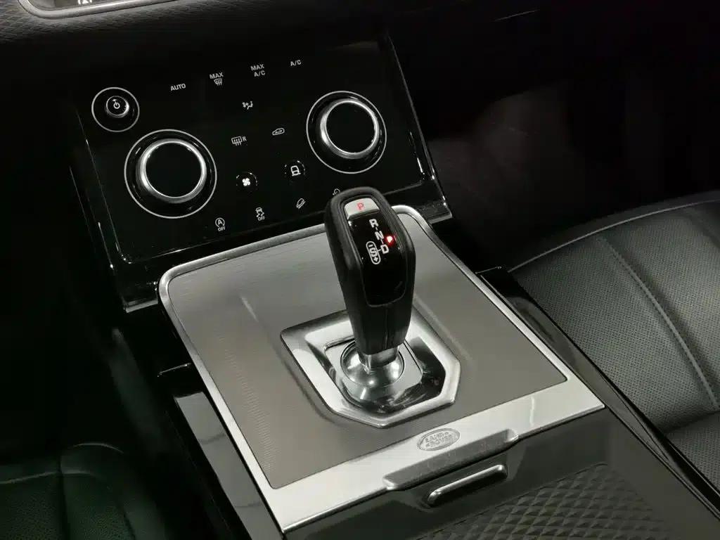 Range Rover Evoque 2020 249PS Youth Edition — миниатюра 13