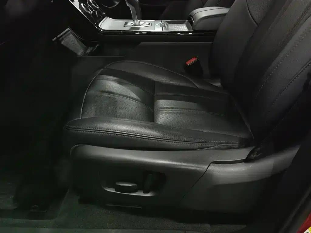 Range Rover Evoque 2020 249PS Youth Edition — миниатюра 20