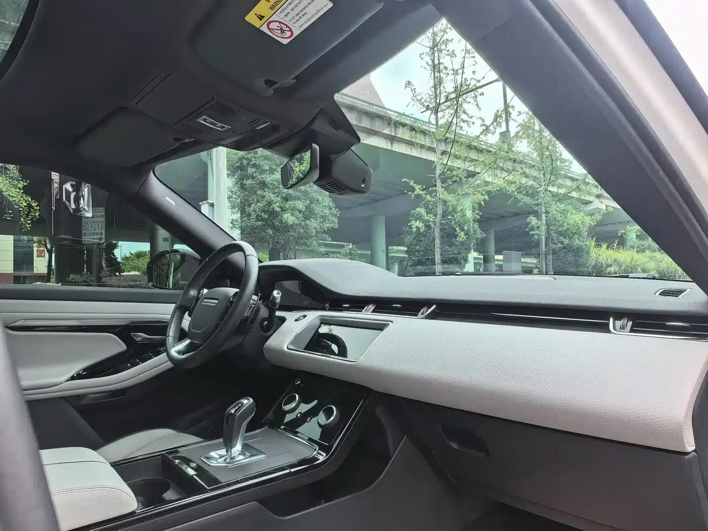 Range Rover Evoque 2020 249PS Youth Edition — миниатюра 16