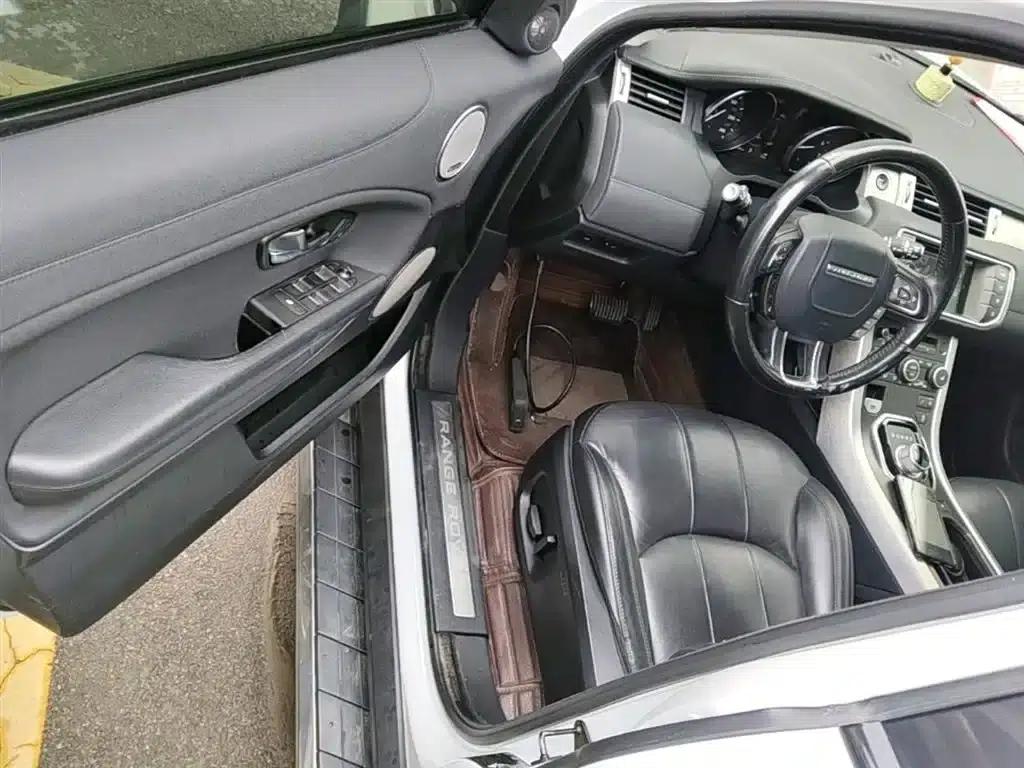 Range Rover Evoque 2016 2.0T SE Smart Edition — миниатюра 16