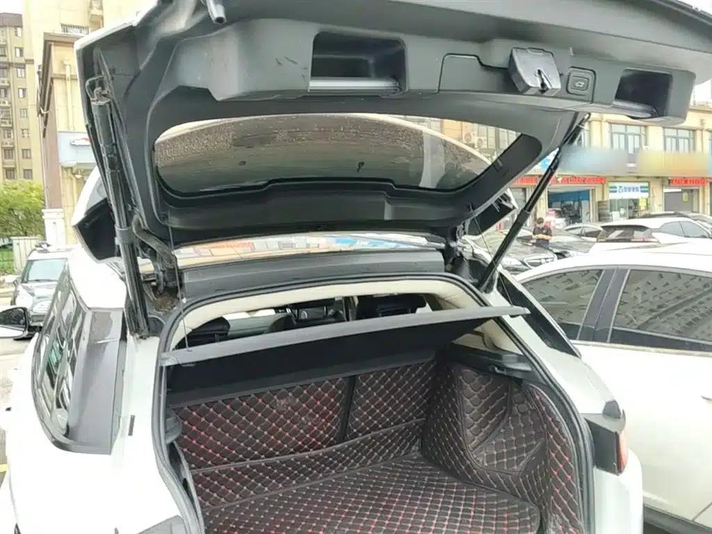 Range Rover Evoque 2016 2.0T SE Smart Edition — миниатюра 19