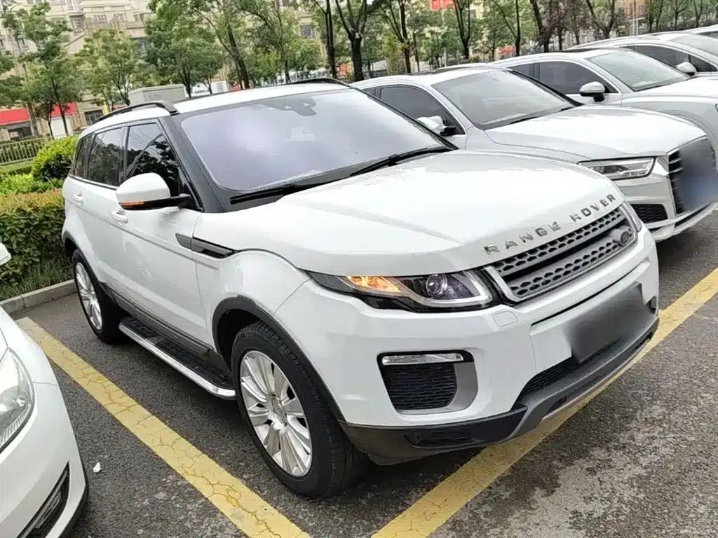 Range Rover Evoque 2016 2.0T SE Smart Edition — миниатюра 4