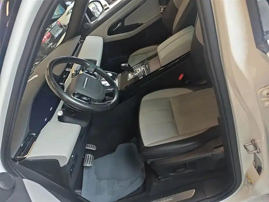 Range Rover Evoque 2020 249PS R-DYNAMIC S Sport Edition — миниатюра 15