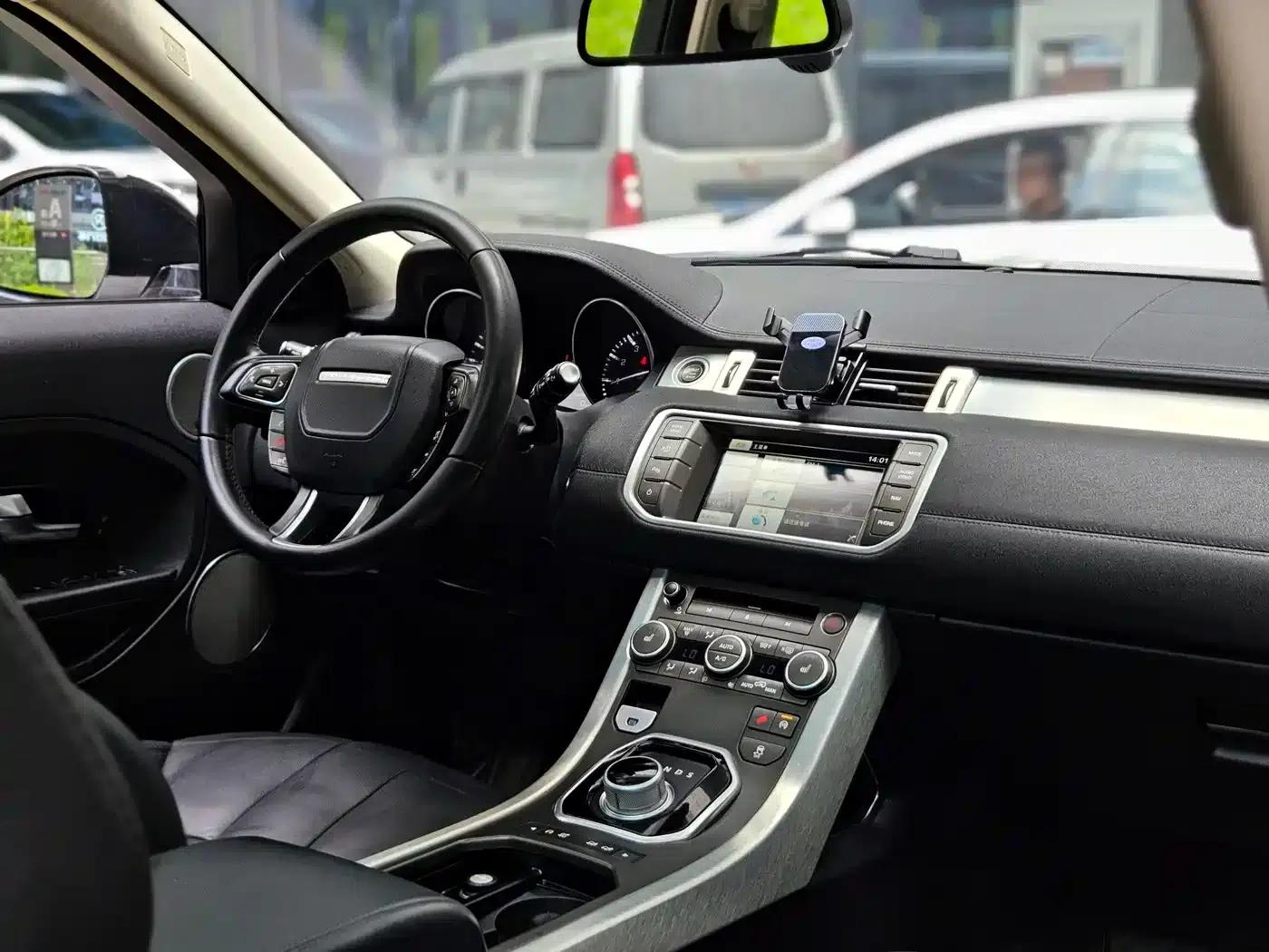 2014 Range Rover Evoque Imported 2.0T 5-Door Dynamic Edition — миниатюра 12