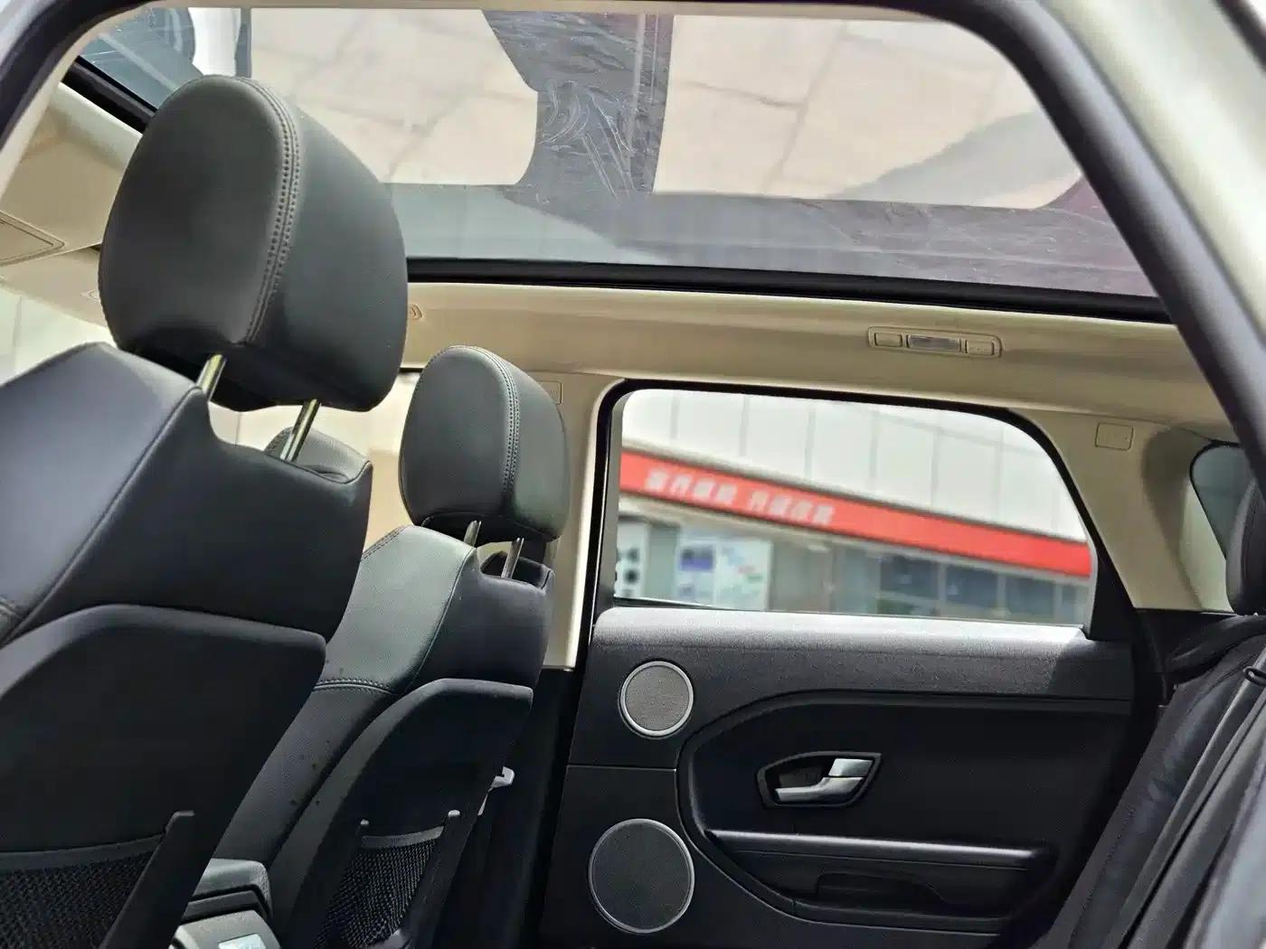 2014 Range Rover Evoque Imported 2.0T 5-Door Dynamic Edition — миниатюра 20