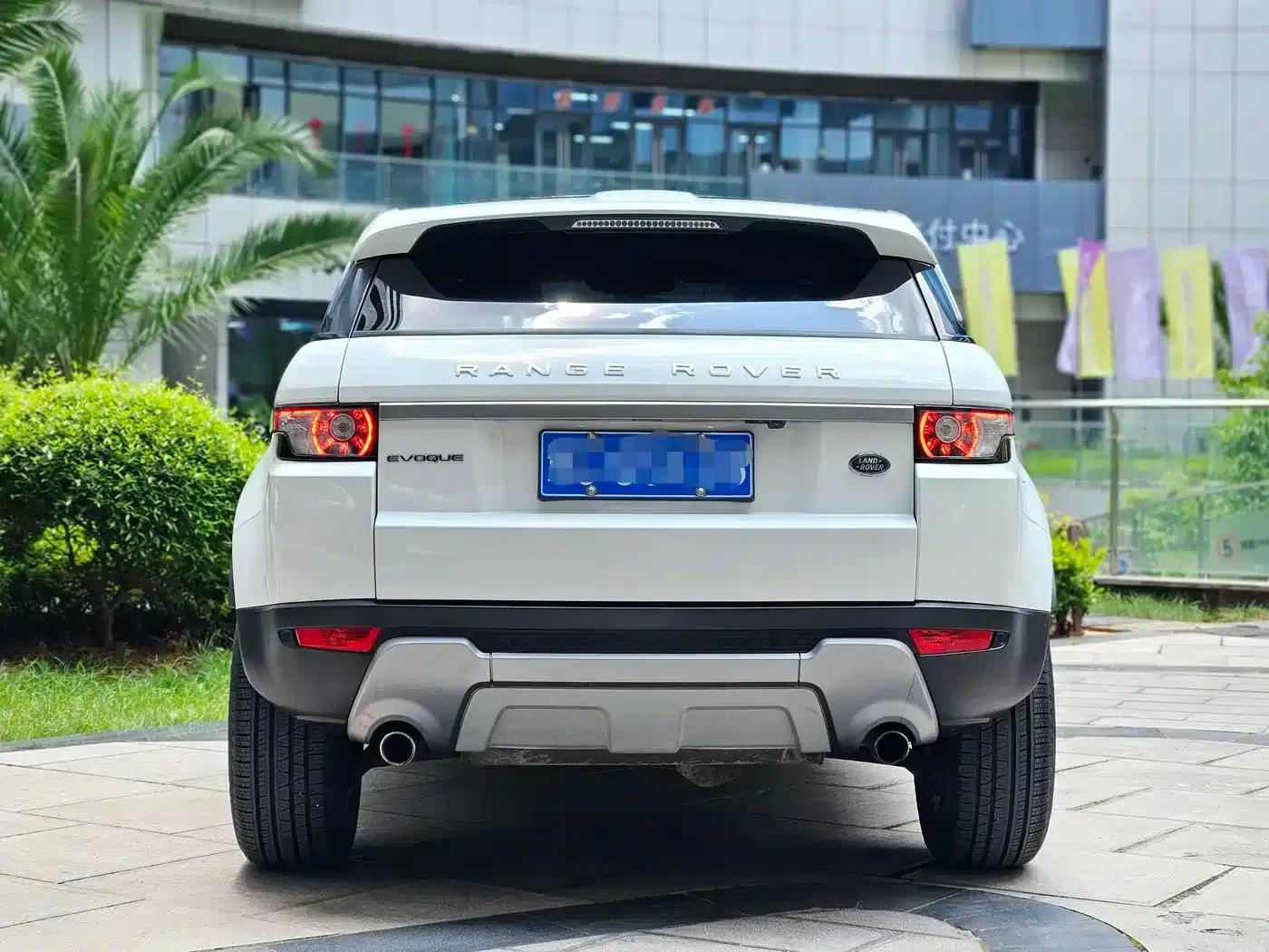 2014 Range Rover Evoque Imported 2.0T 5-Door Dynamic Edition — миниатюра 5