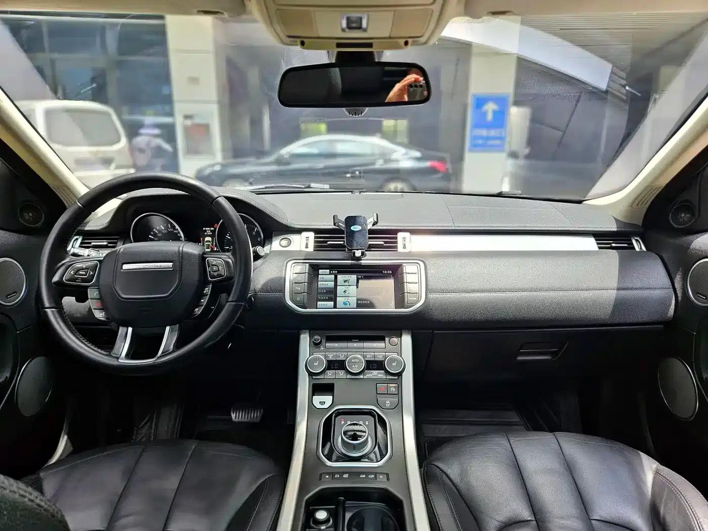 2014 Range Rover Evoque Imported 2.0T 5-Door Dynamic Edition — миниатюра 7