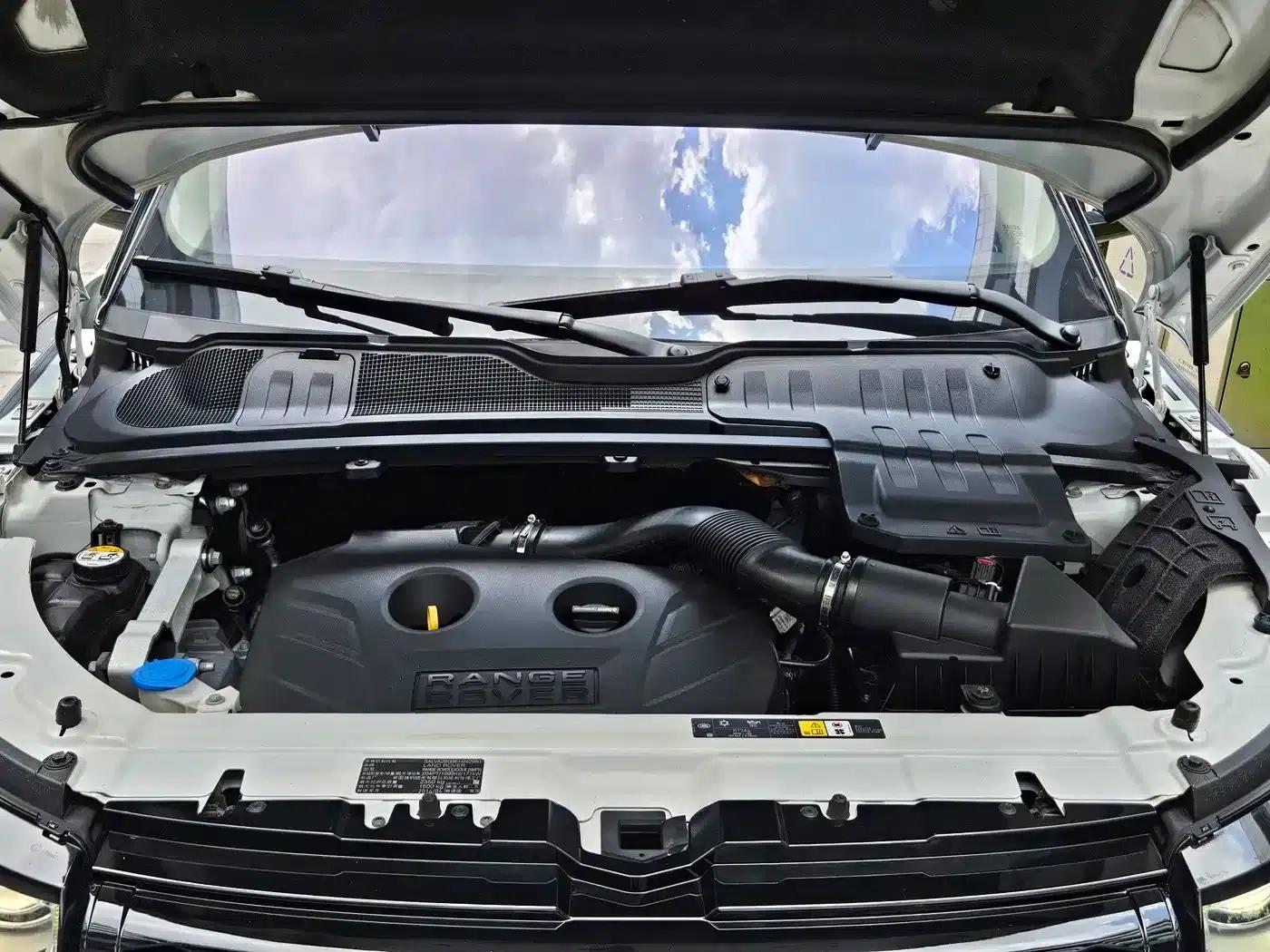 2014 Range Rover Evoque Imported 2.0T 5-Door Dynamic Edition — миниатюра 10