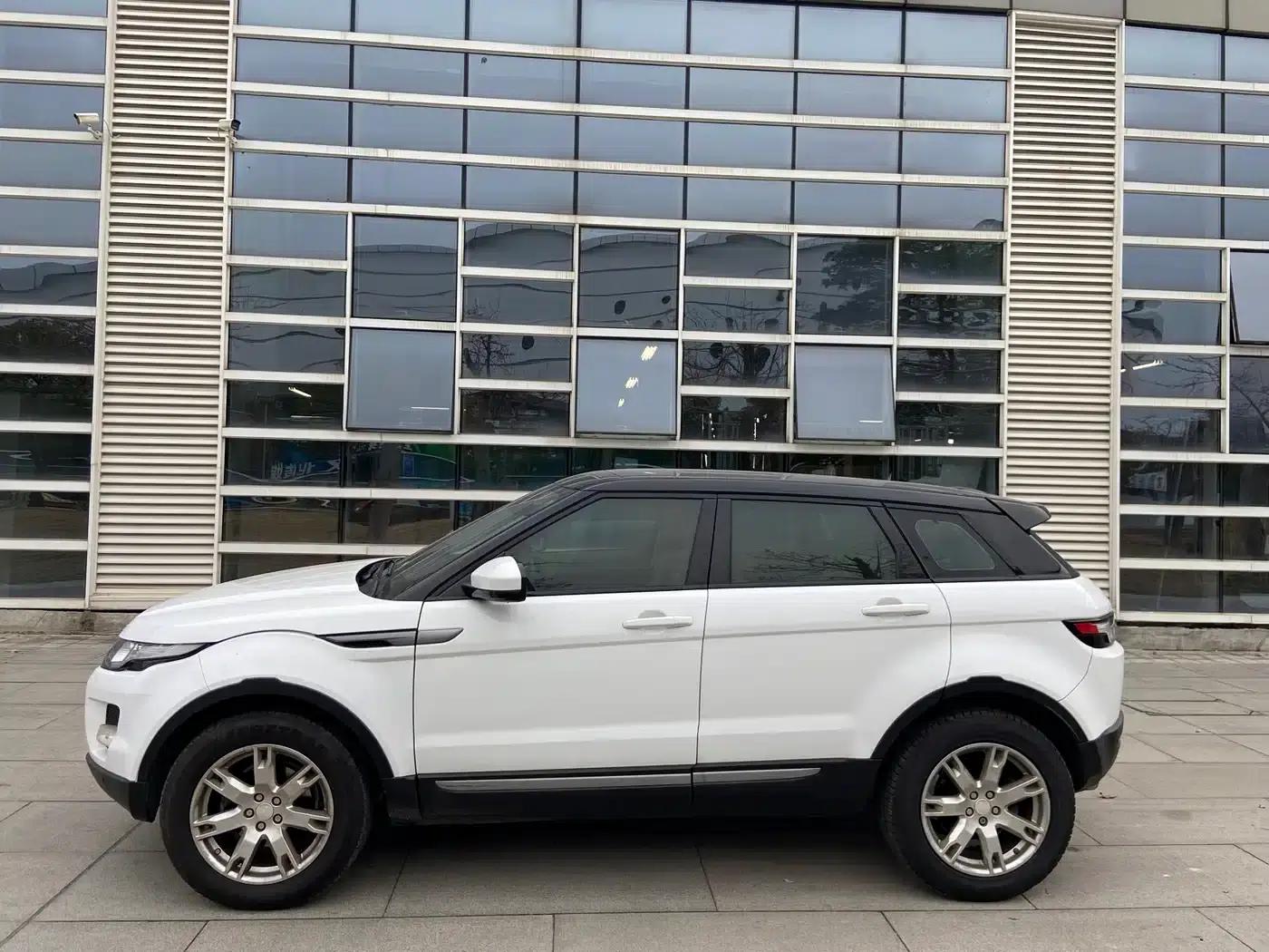 2014 Range Rover Evoque Imported 2.0T 5-Door Premium Edition — миниатюра 3